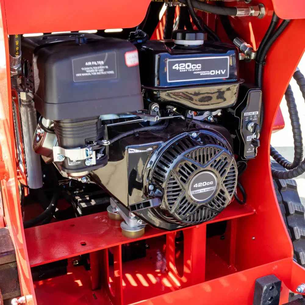 Мини-погрузчик с бортовым поворотом 830kg HT320T.webp