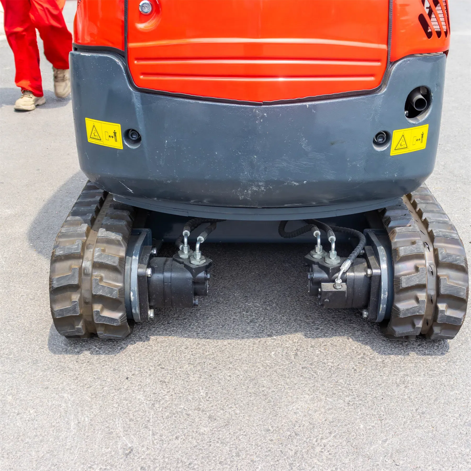 Мини-экскаватор 1.8 тонны Kubota D722 HT18-3.webp
